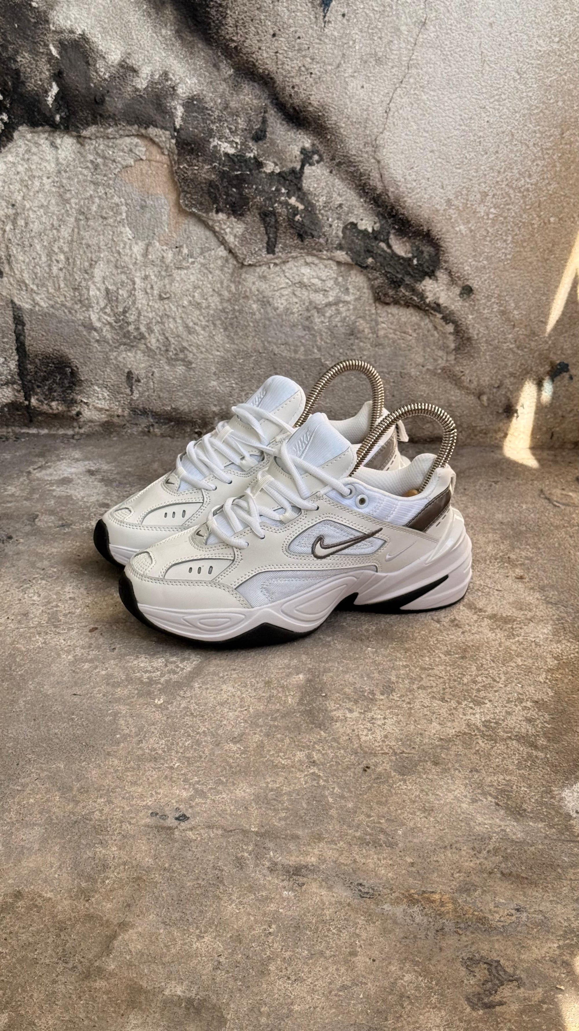 NIKE TECNO BLANCO