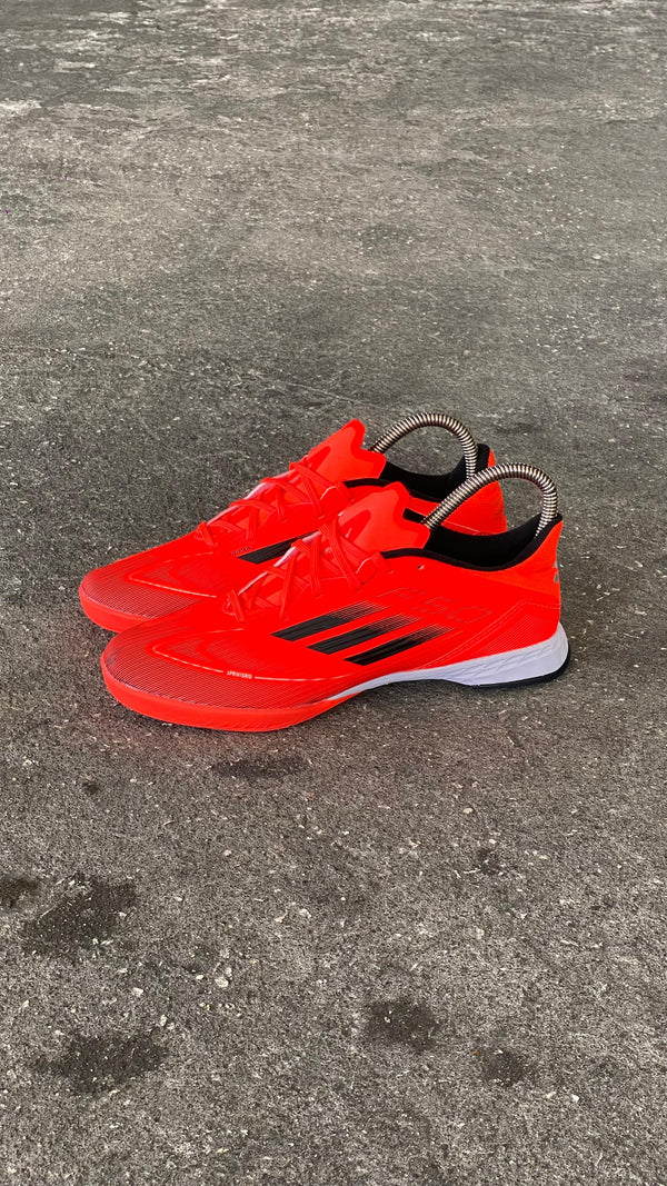 ADIDAS GUAYO 26 SINTETICA F50 NARANJA
