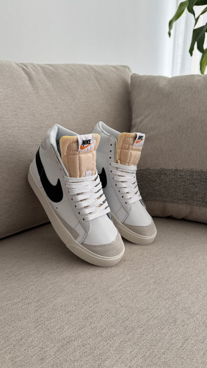 NIKE BLAZZER BOTA BLANCO