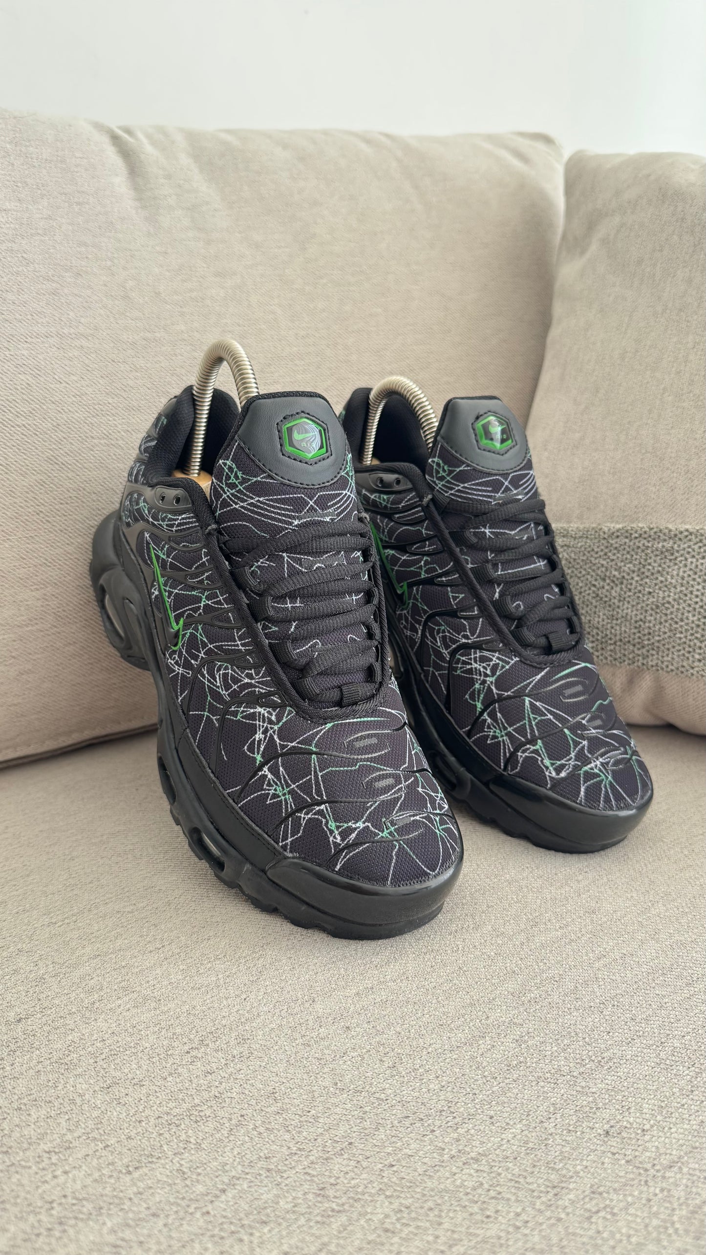 TN ELECTRICO NEGRO VERDE