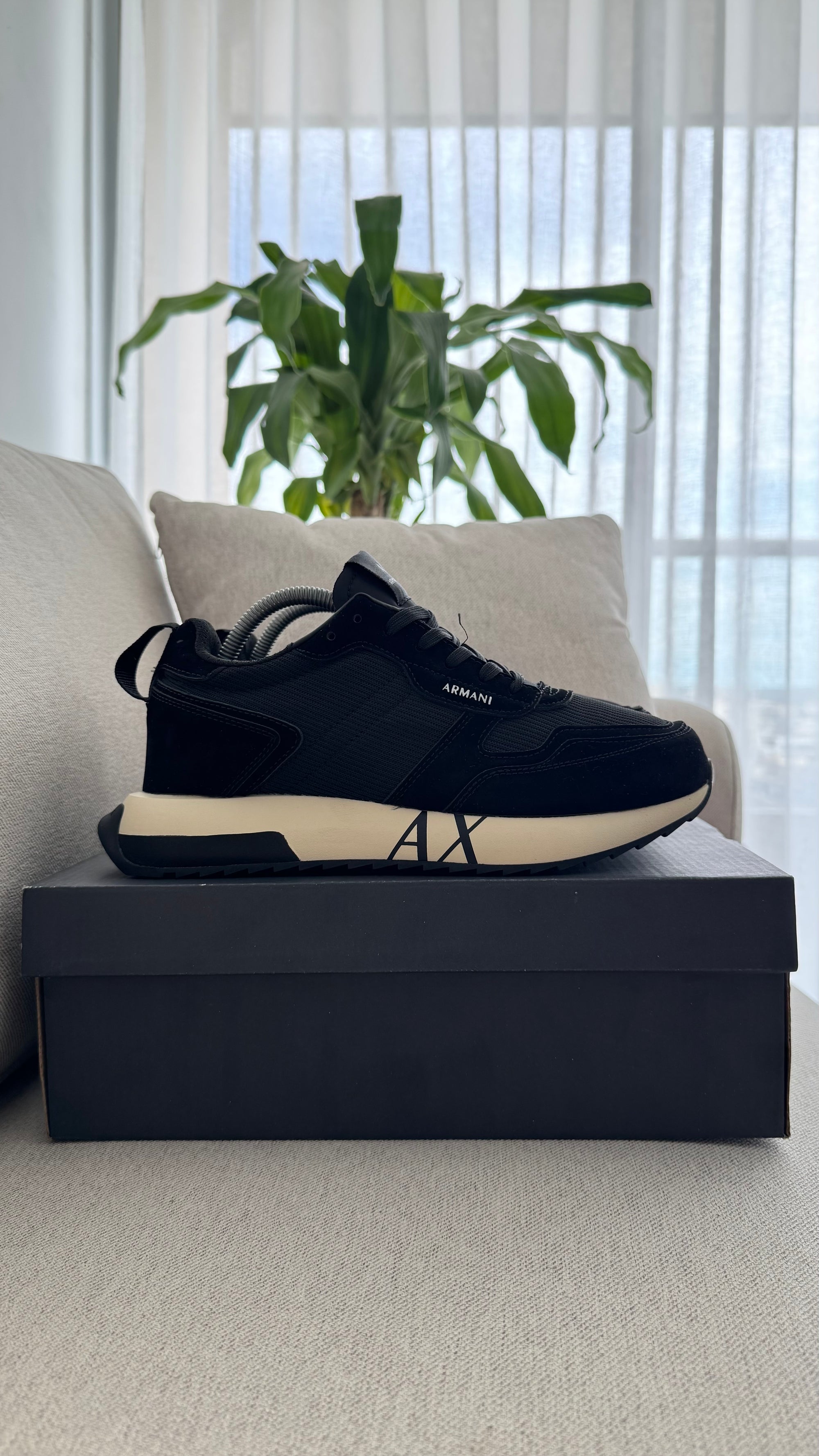 ARMANY NEGRO BEIGE