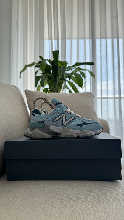 NEW BALANCE 9060 AZUL SUAVE