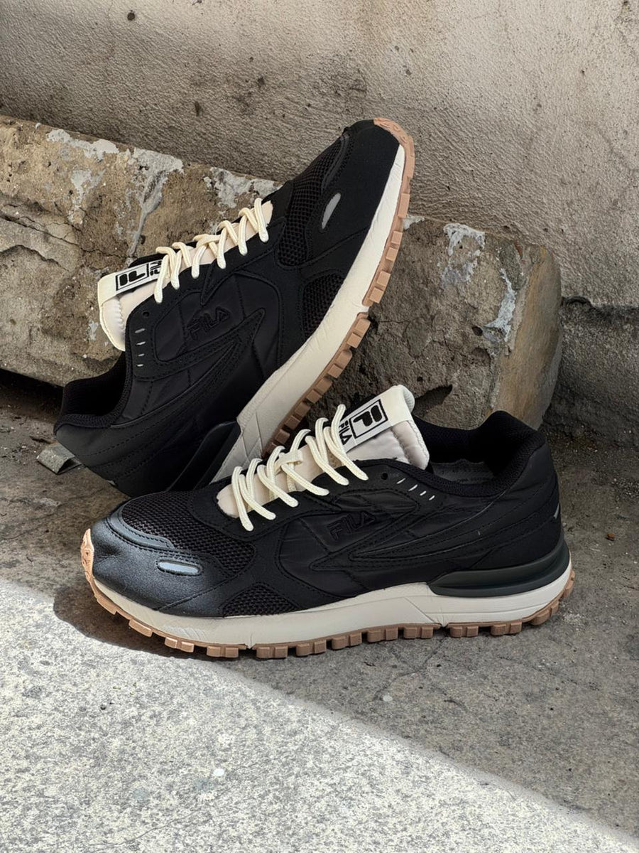 FILA RAMBLER NEGRO BLANCO CAFE
