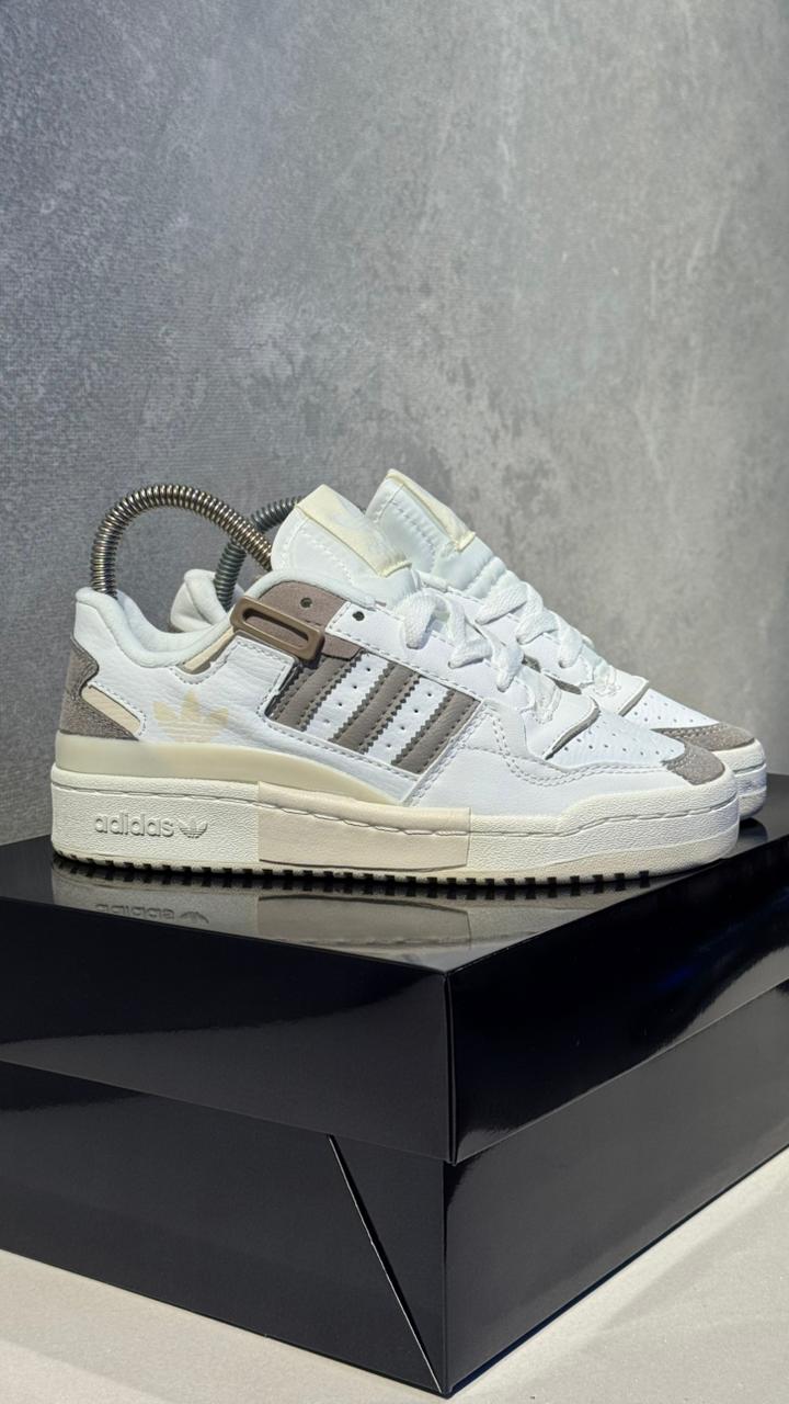 ADIDAS FORUM BLANCO GRIS PROMO