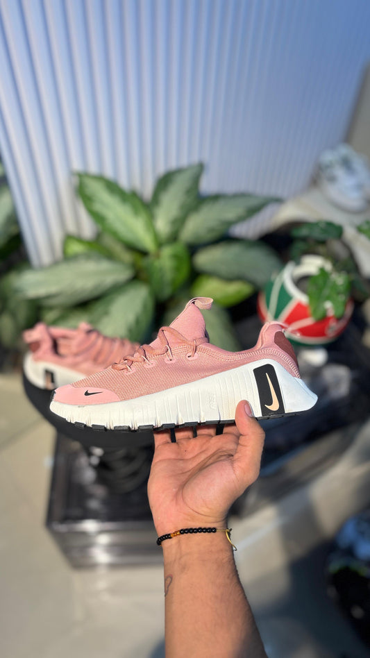 NIKE FREECOM ROSADO