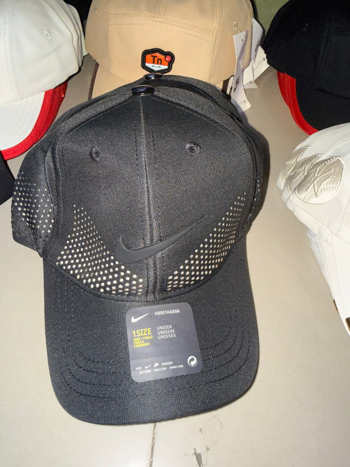 GORRA NIKE CLASICA NEGRA