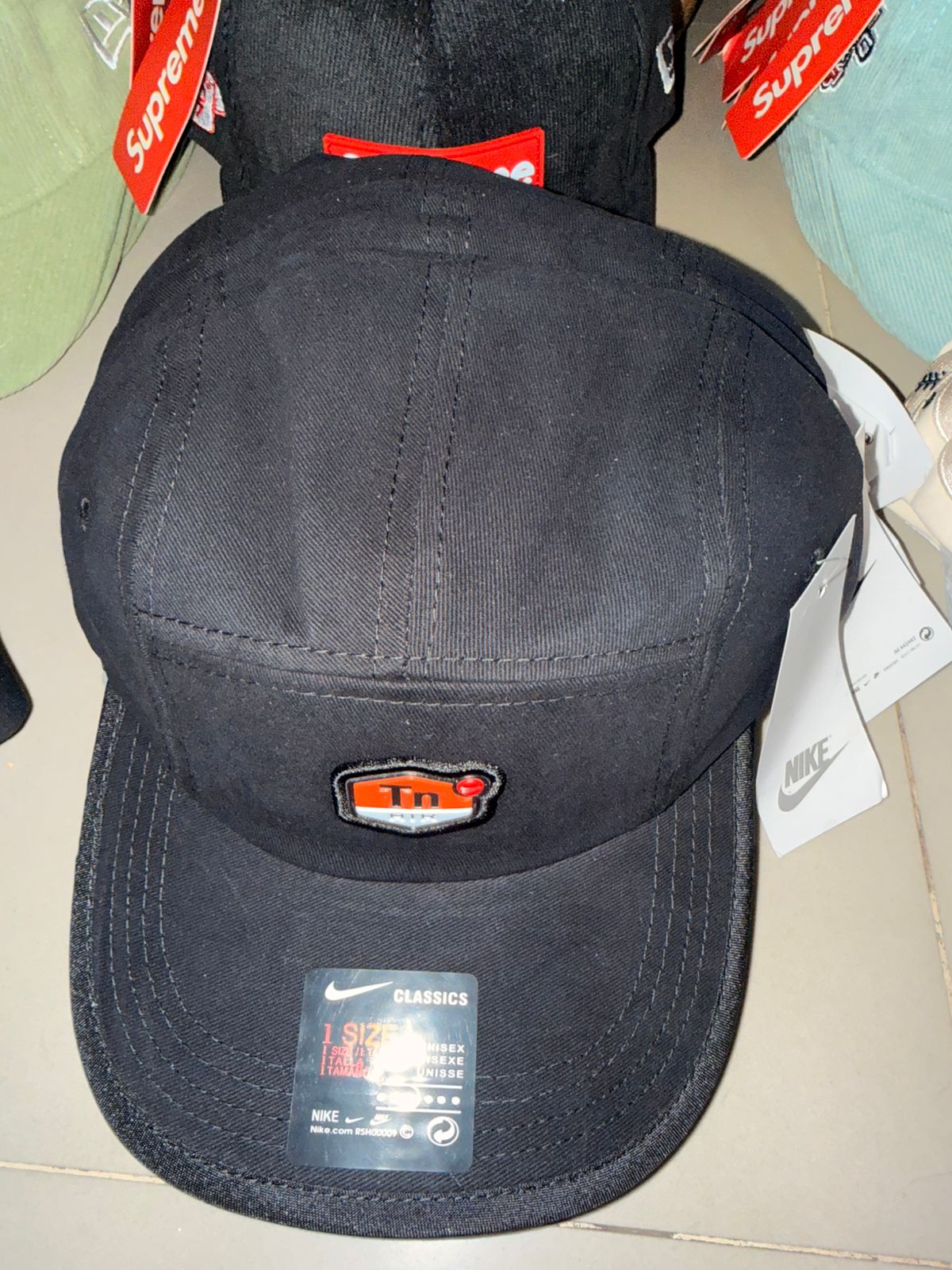 GORRA NIKE TN