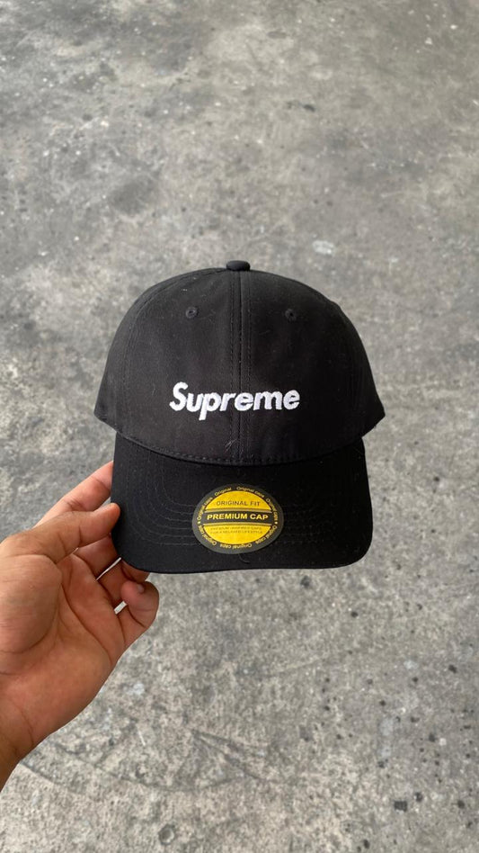 GORRA  SUPREME