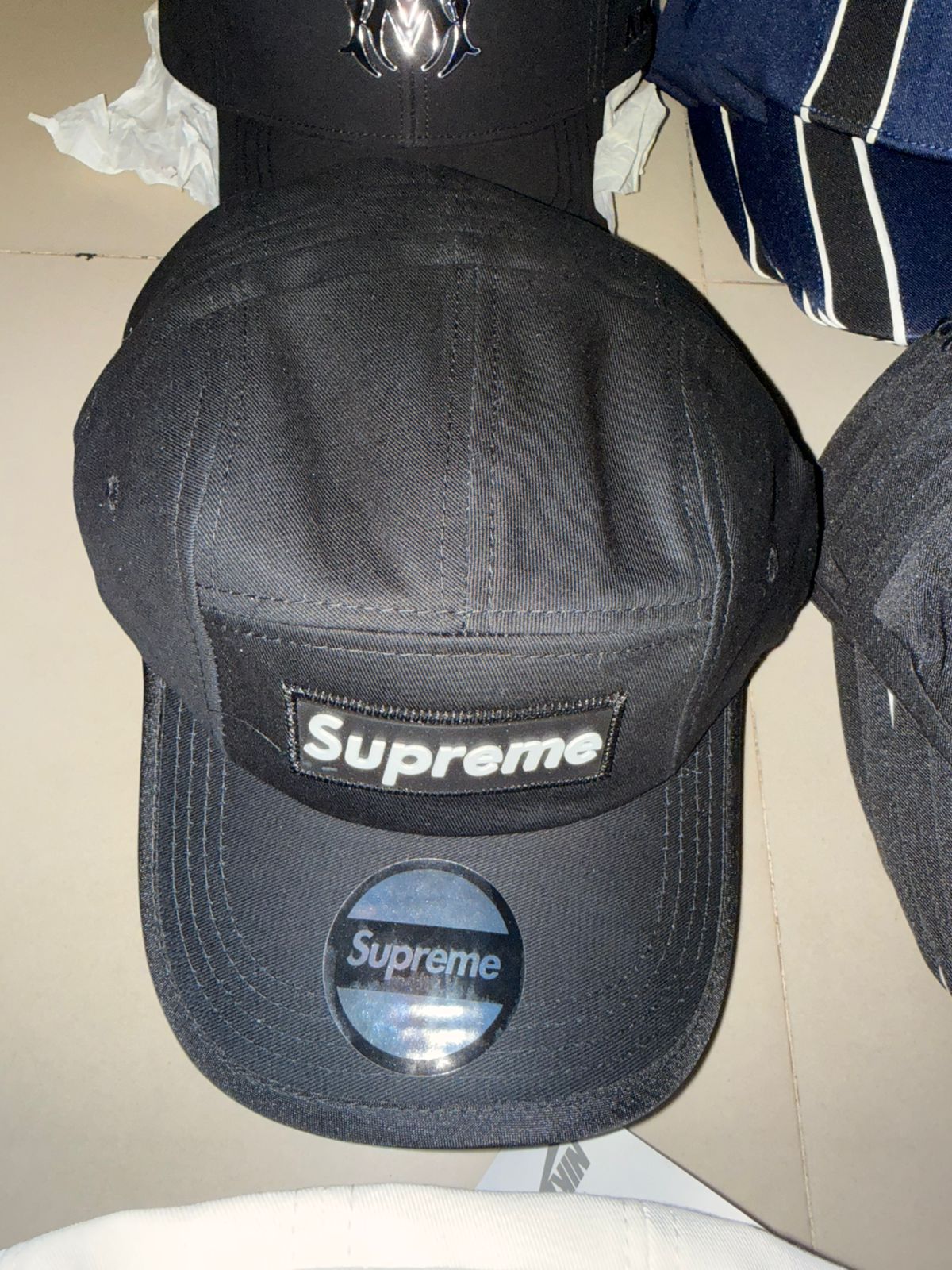 GORRA SUPREME