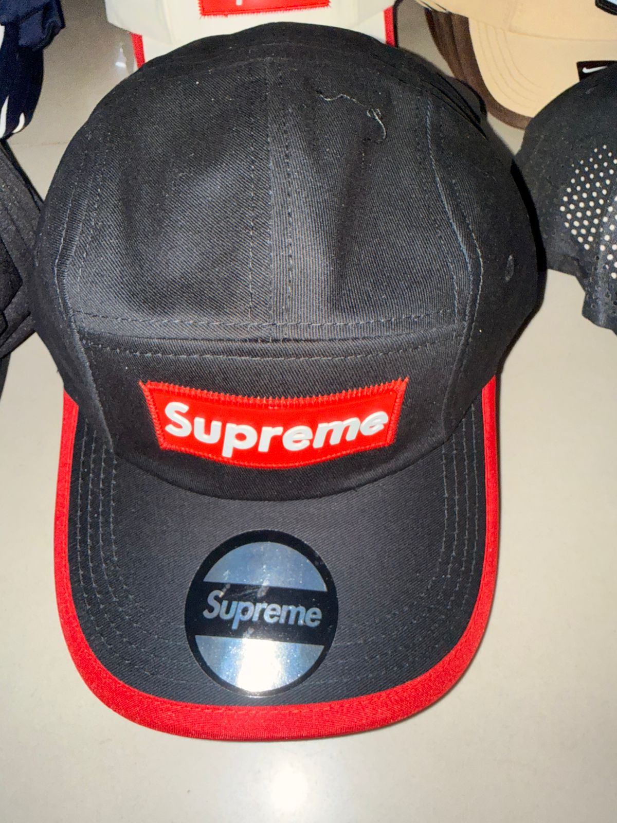 GORRA SUPREME