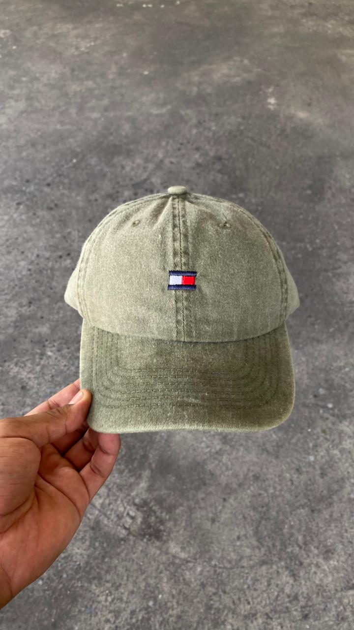 GORRA TOMMY