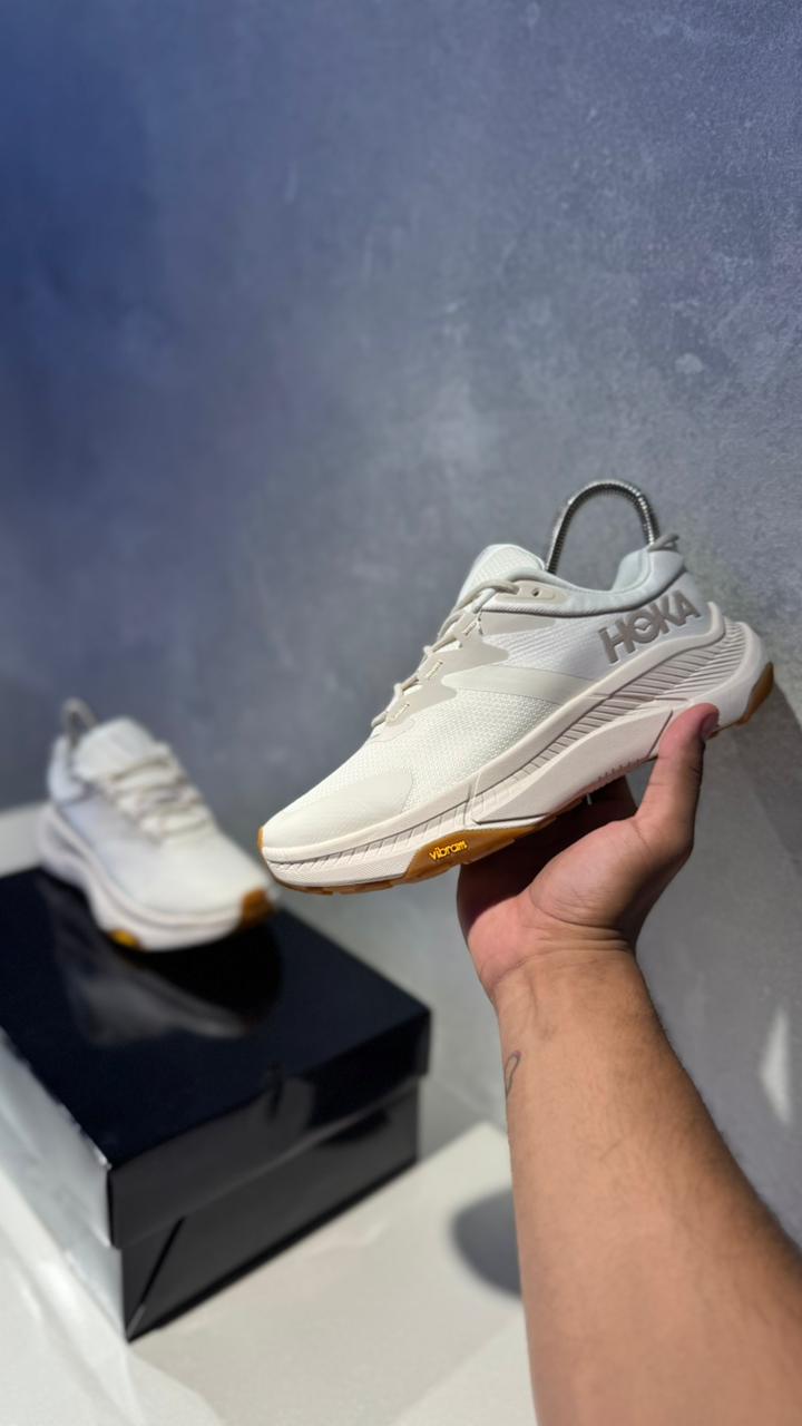 HOKA BEIGE CAFE PREMIUM