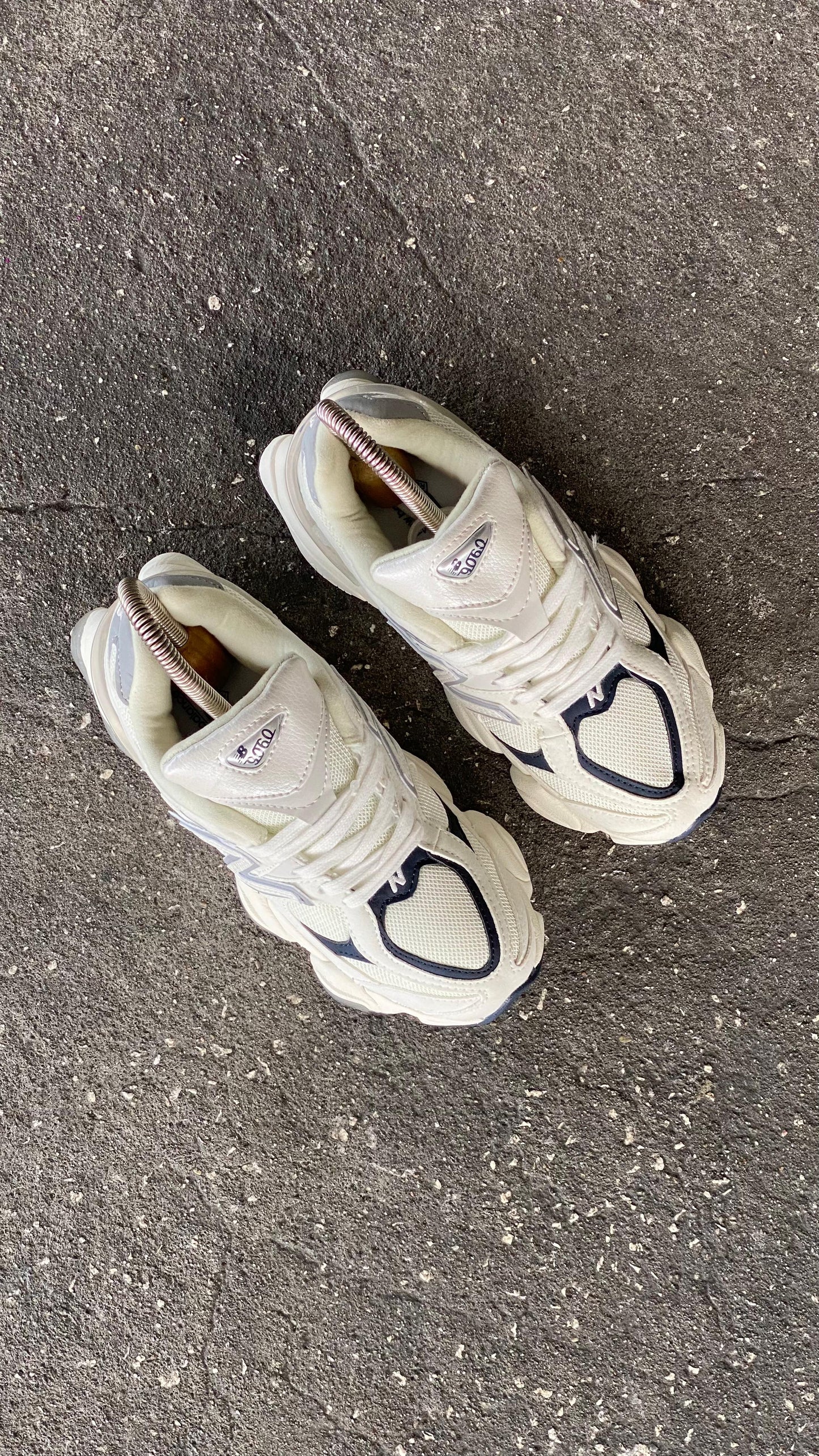 NEW BALANCE 9060 BLANCO ROSA