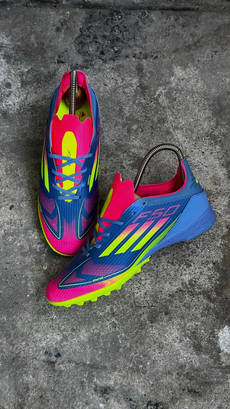 ADIDAS GUAYO SINTETICA MULTICOLOR
