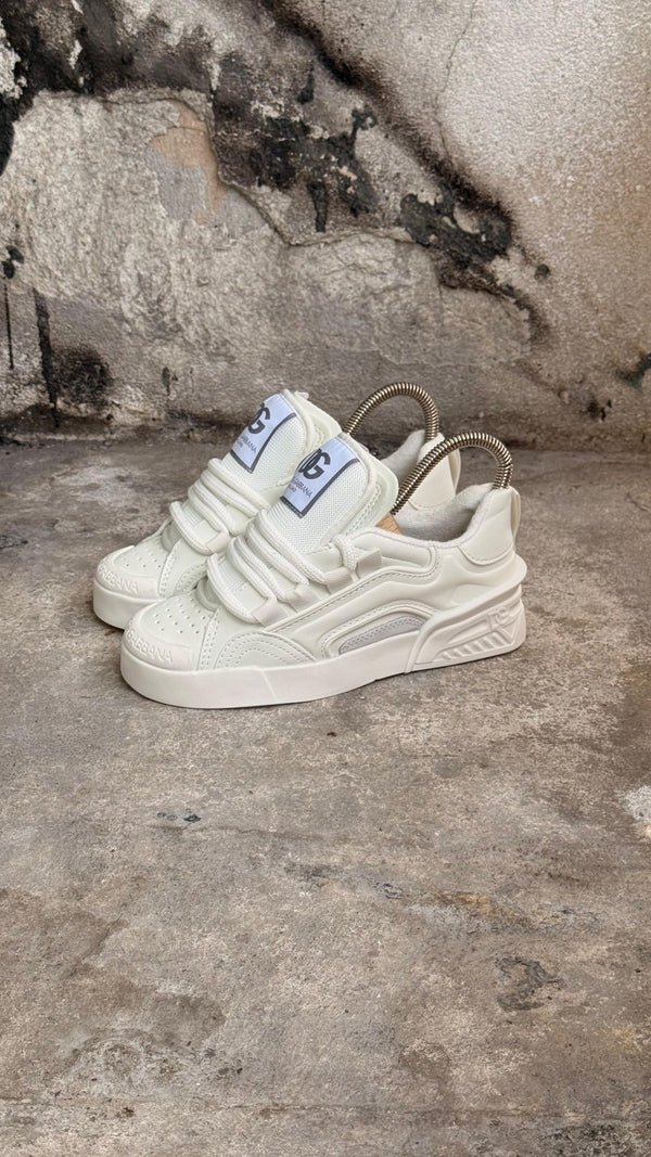 DOLCE GABBANA ZAPATILLA CORDÓN D