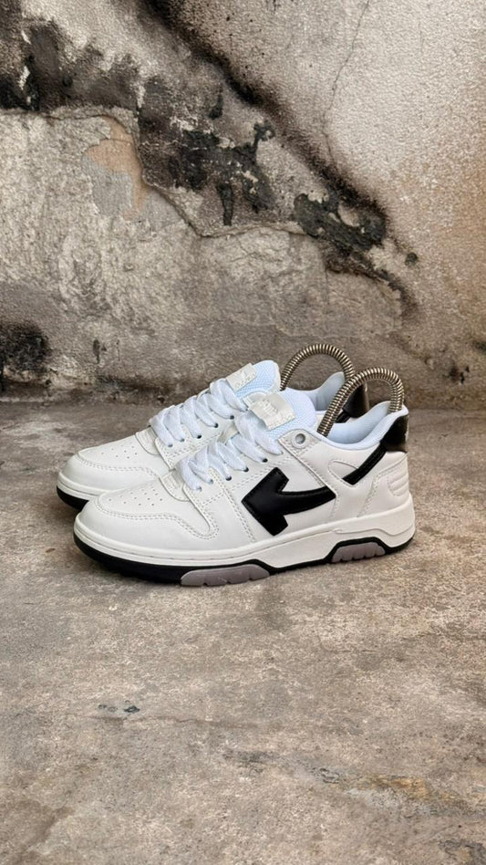 OFF WHITE BLANCO NEGRO
