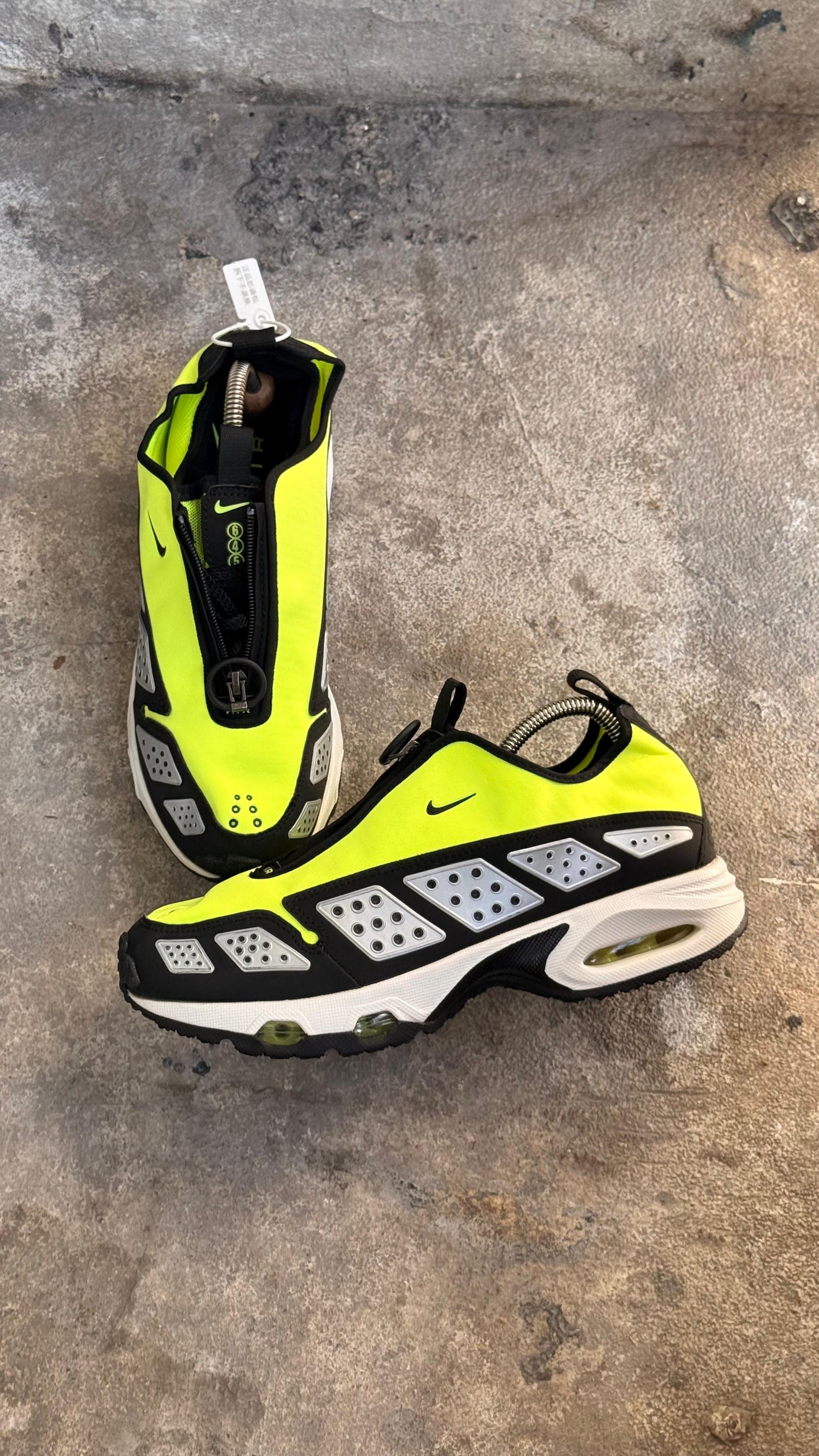 NIKE SUNDER VERDE NEGRO