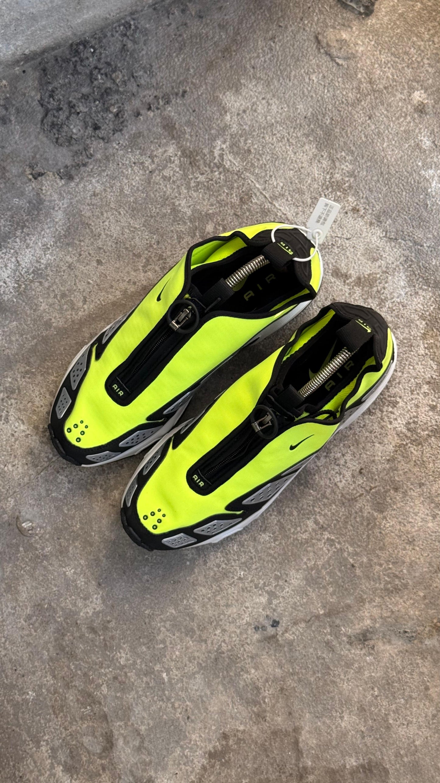 NIKE SUNDER VERDE NEGRO