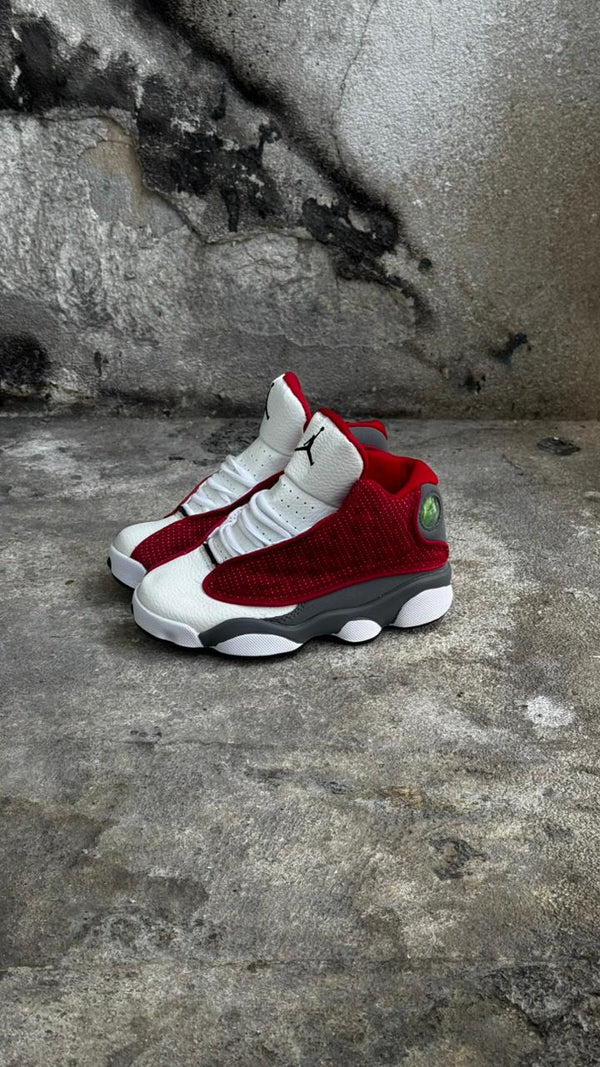 JORDAN RETRO 13 NIÑO BLANCA ROJA