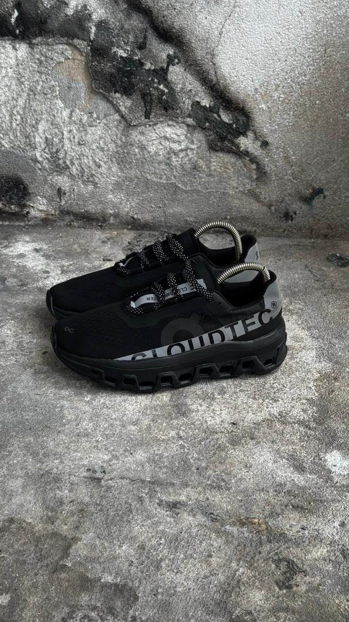 ON CLOUDTEC NEGRO