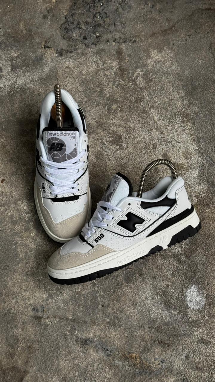 NEW BALANCE 550 BLANCO NEGRO