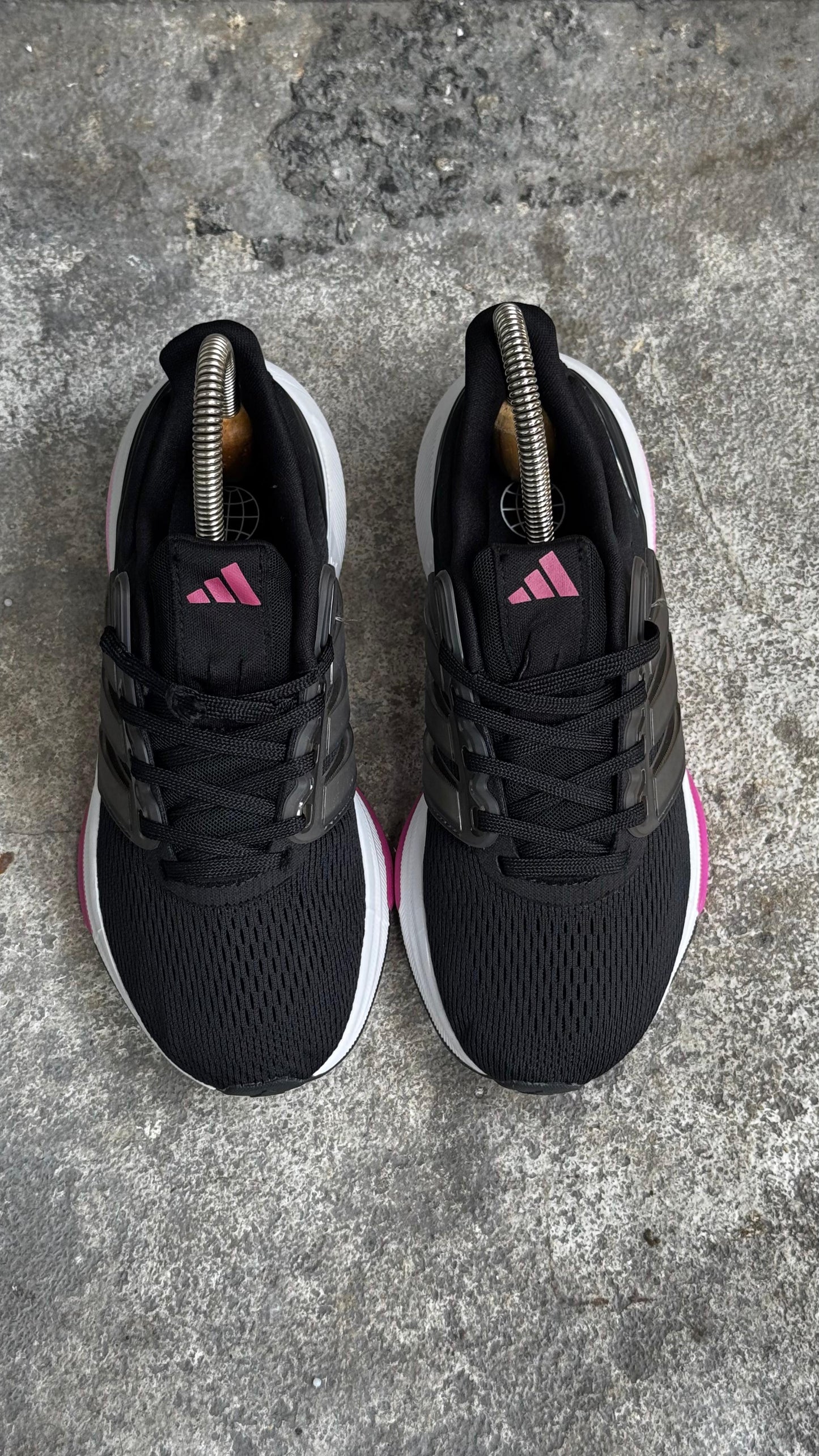 ADIDAS EQ NEGRO FUCSIA