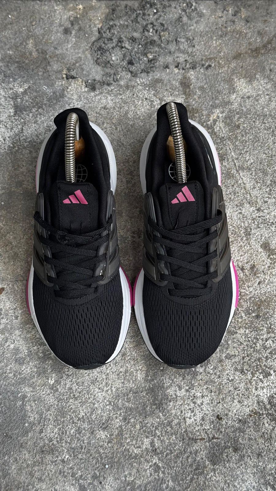 ADIDAS EQ NEGRO FUCSIA