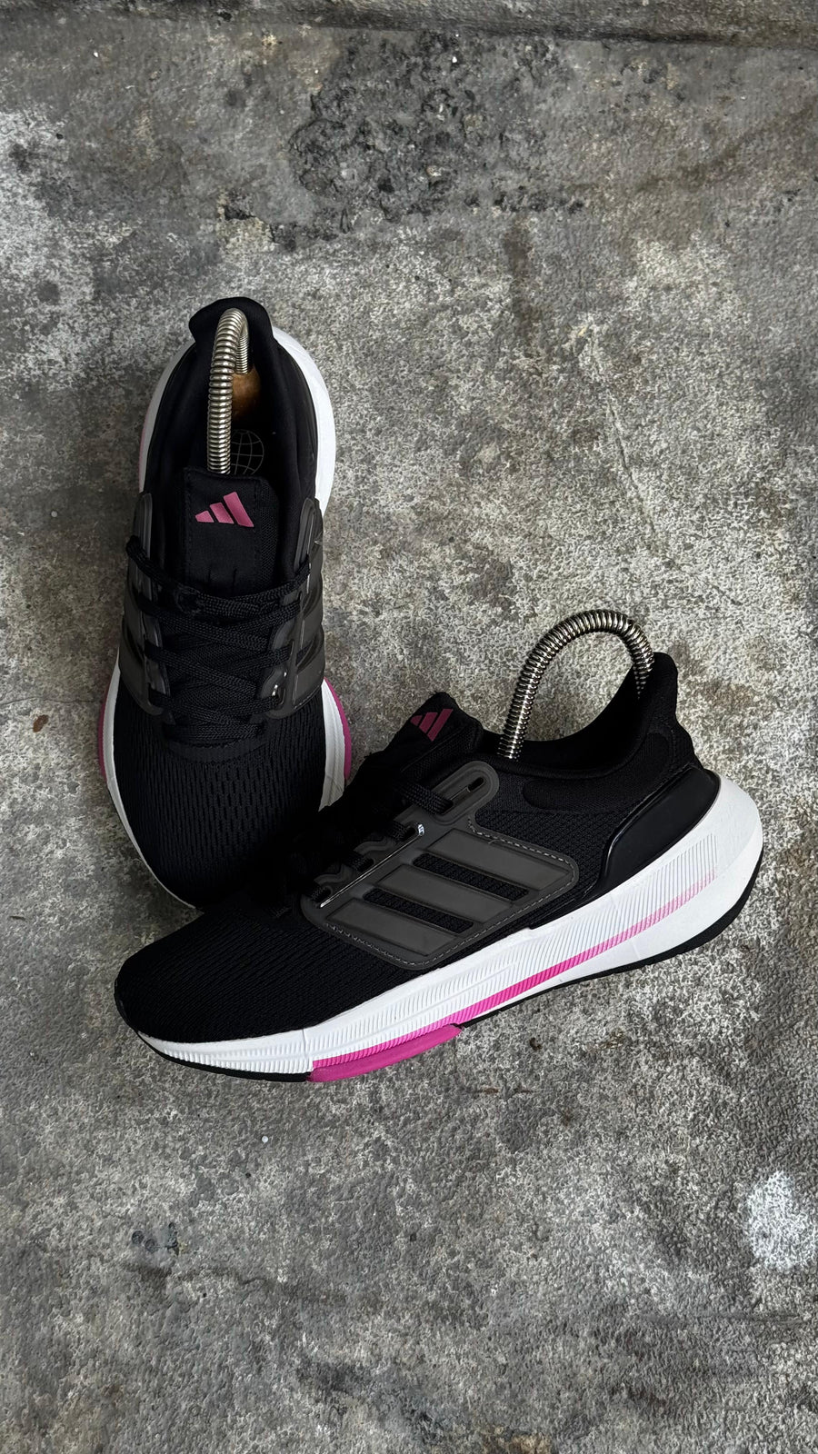 ADIDAS EQ NEGRO FUCSIA