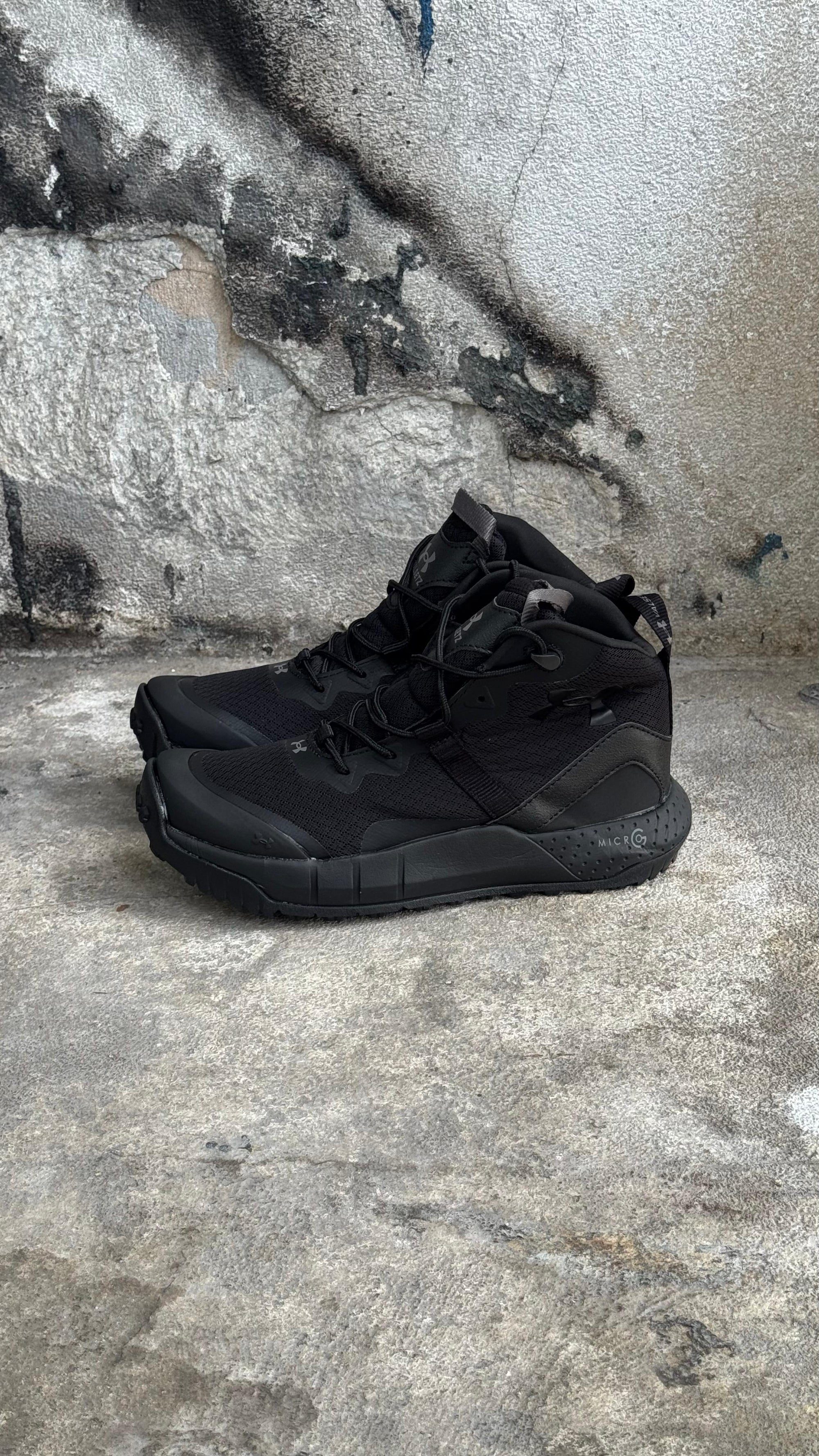 BOTA UNDER NEGRA MICRO