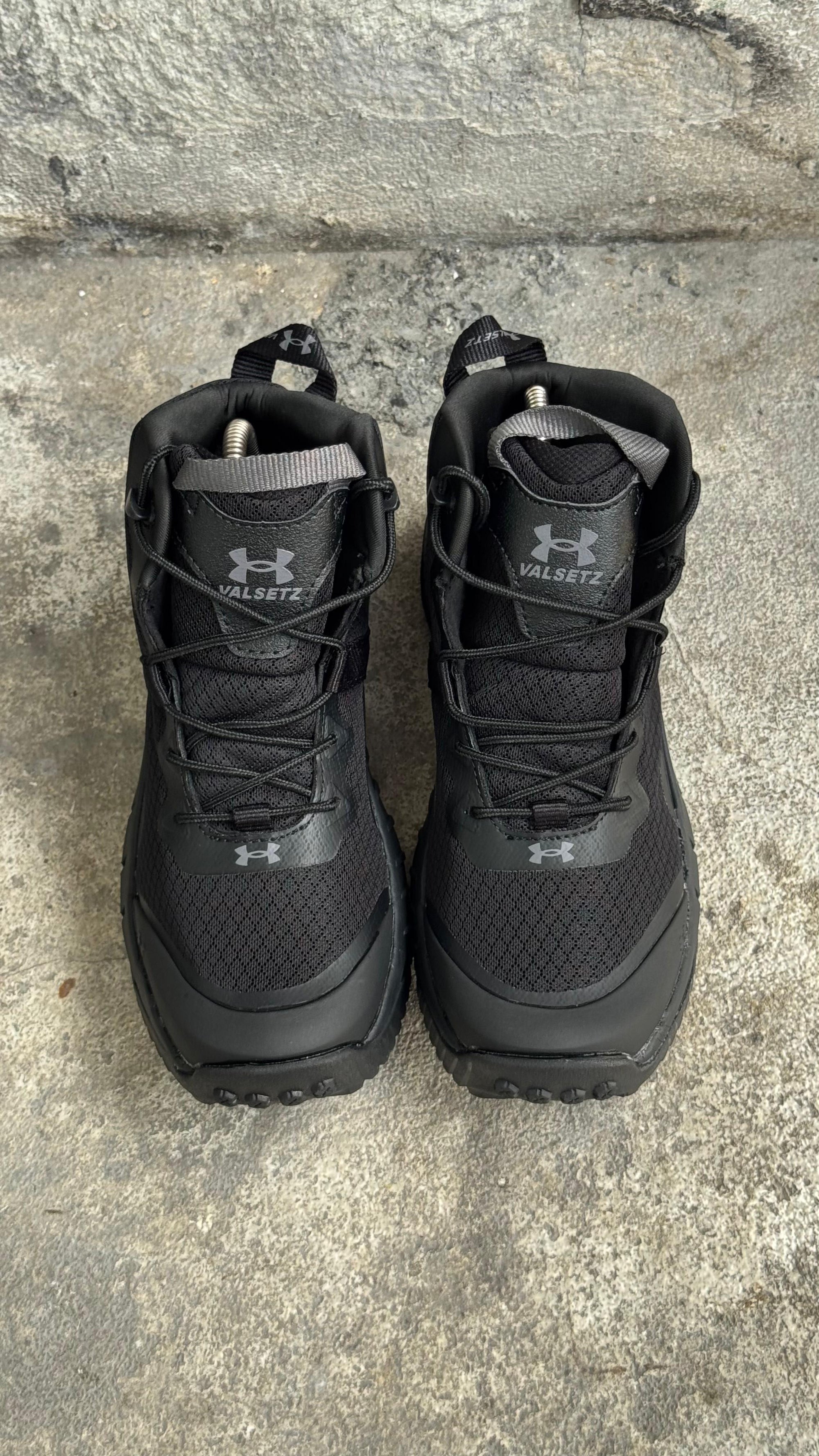BOTA UNDER NEGRA MICRO