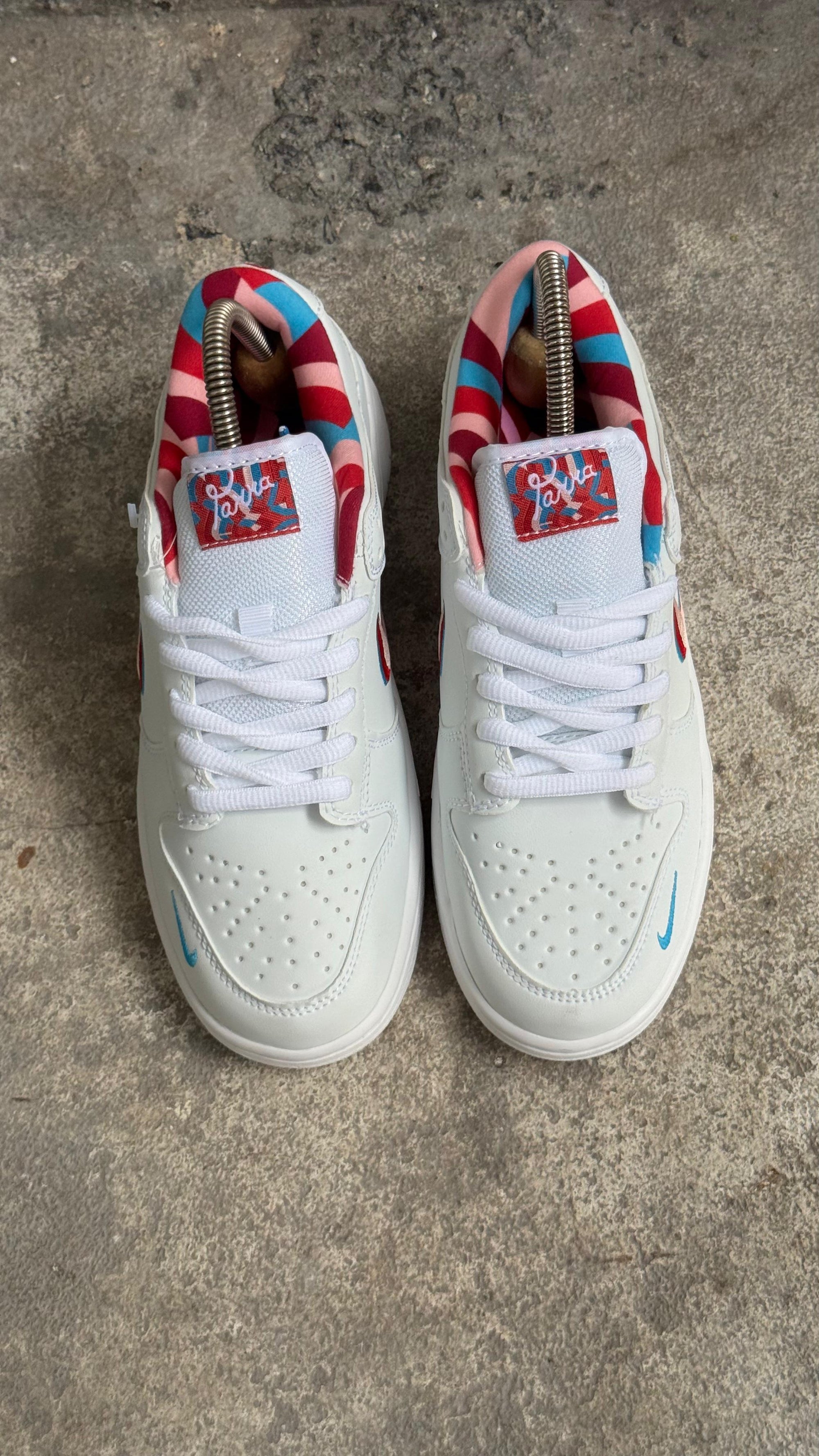 NIKE SB PARRA BLANCO