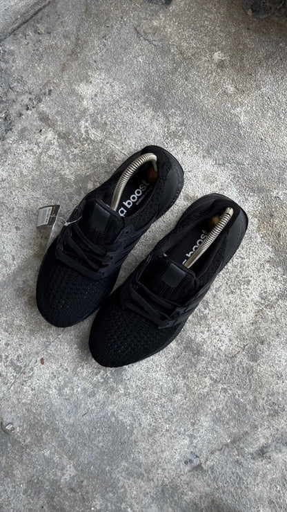 ADIDAS ULTRABOOST CLASICO NEGRO PROMO