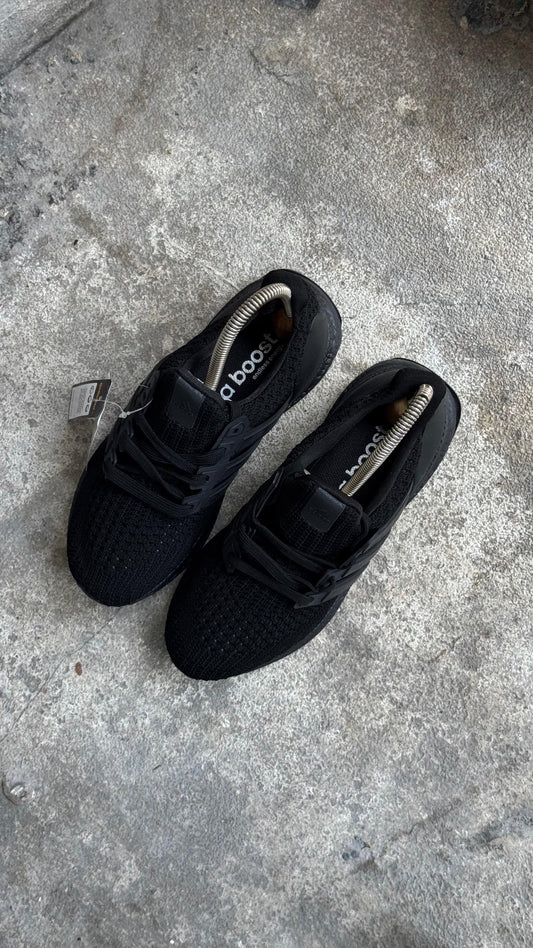 ADIDAS ULTRABOOST CLASICO NEGRO PROMO