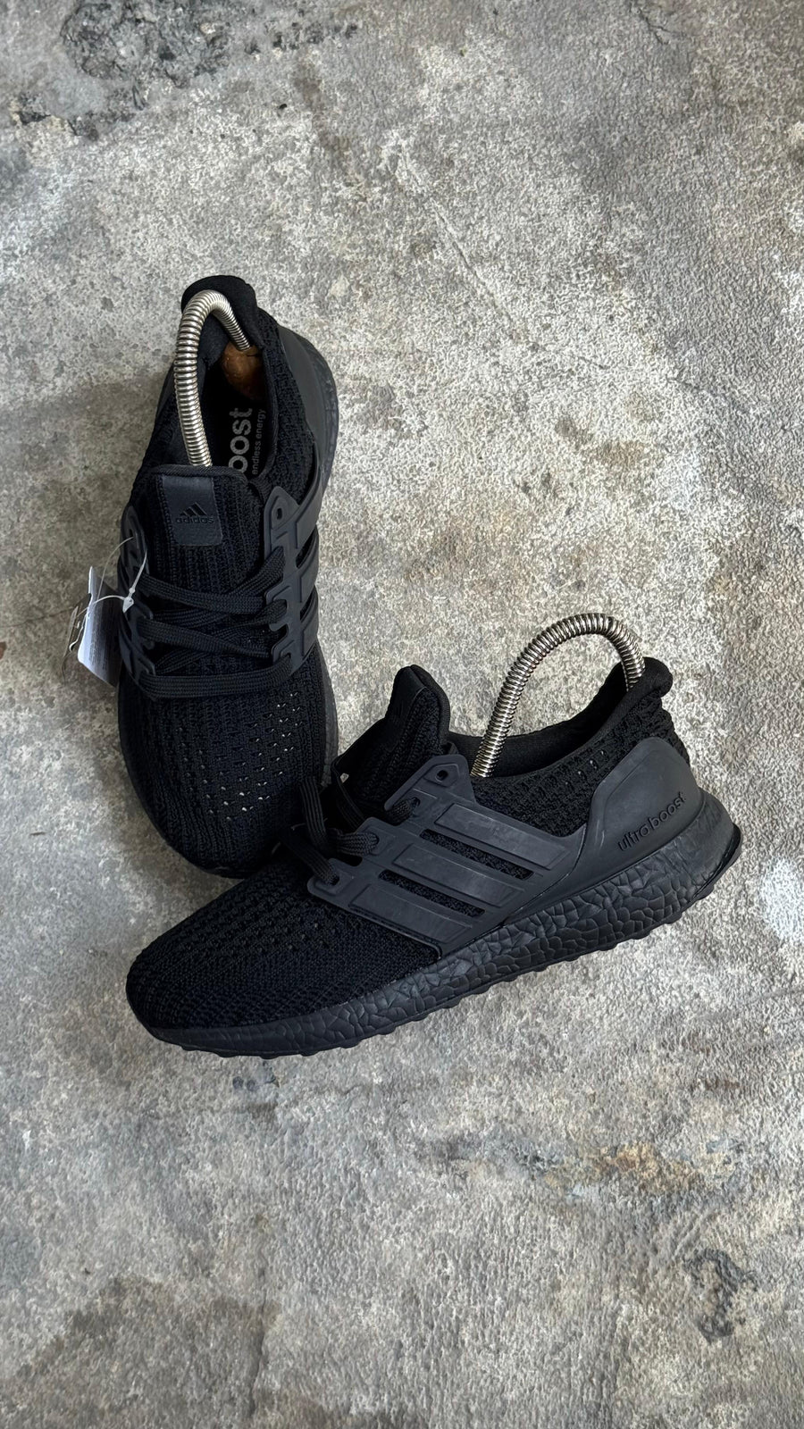 ADIDAS ULTRABOOST CLASICO NEGRO PROMO