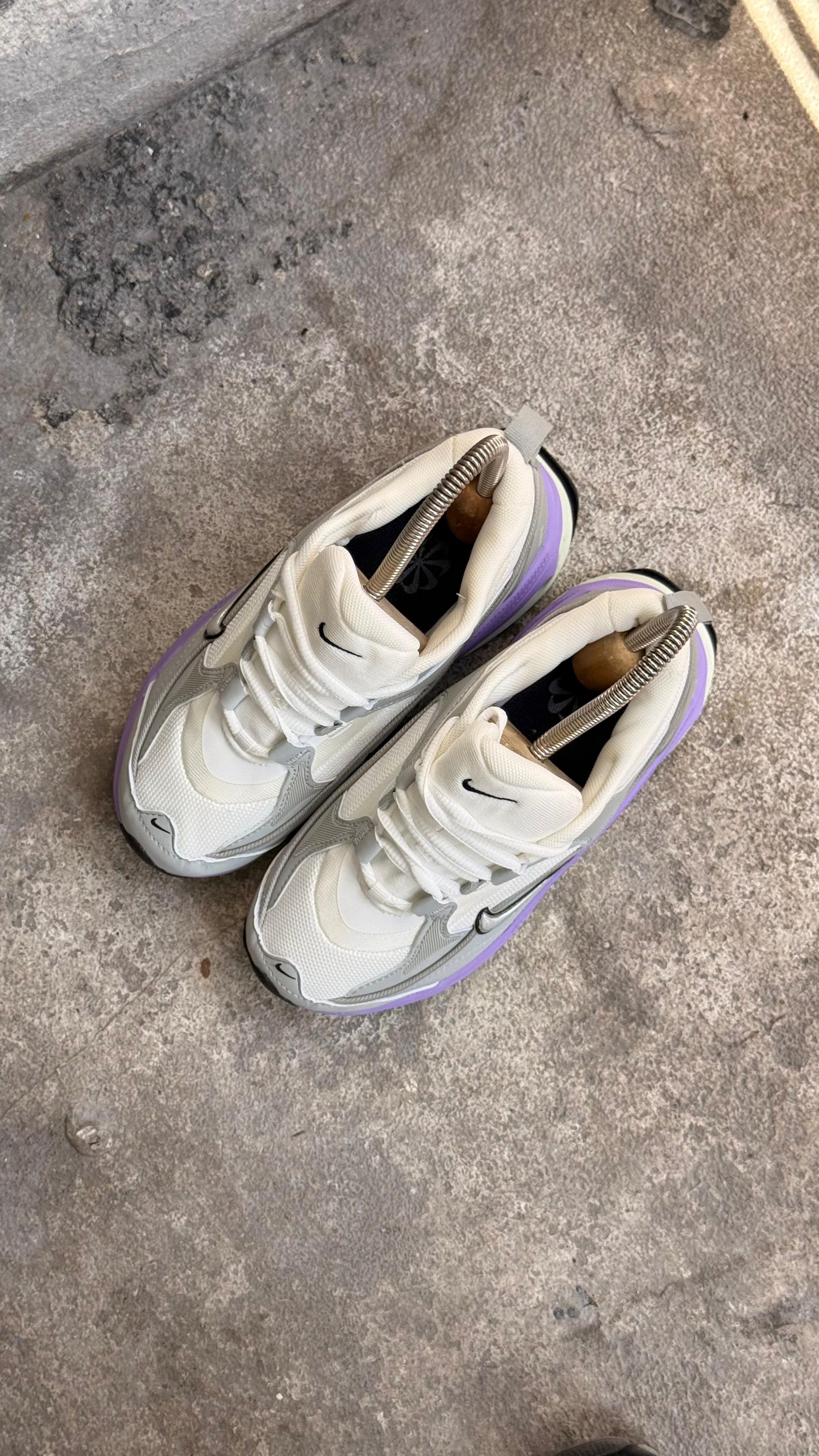 NIKE BLISS BLANCO MORADO PROMO