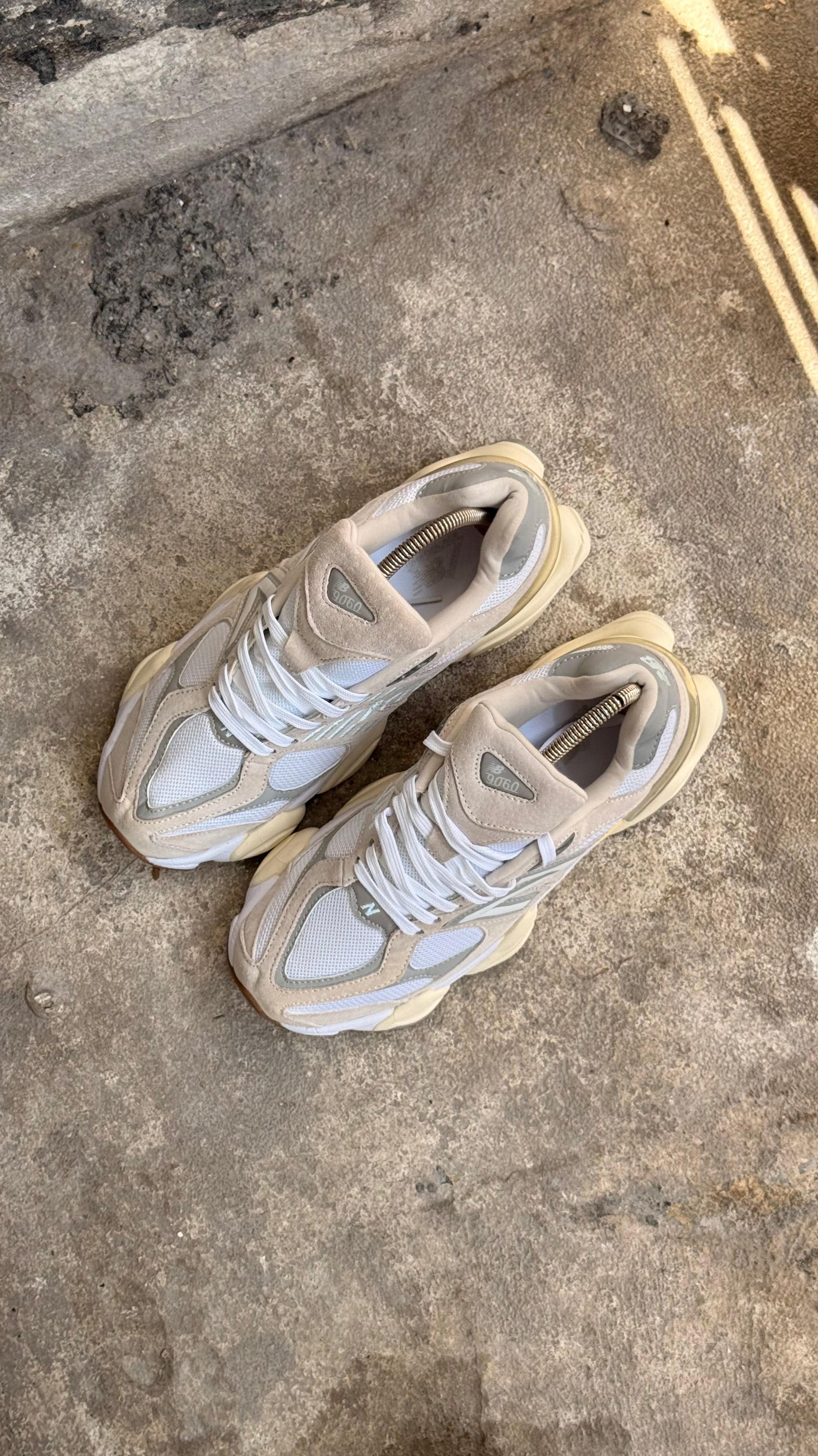 NEW BALANCE 9060 BLANCO BEIGE