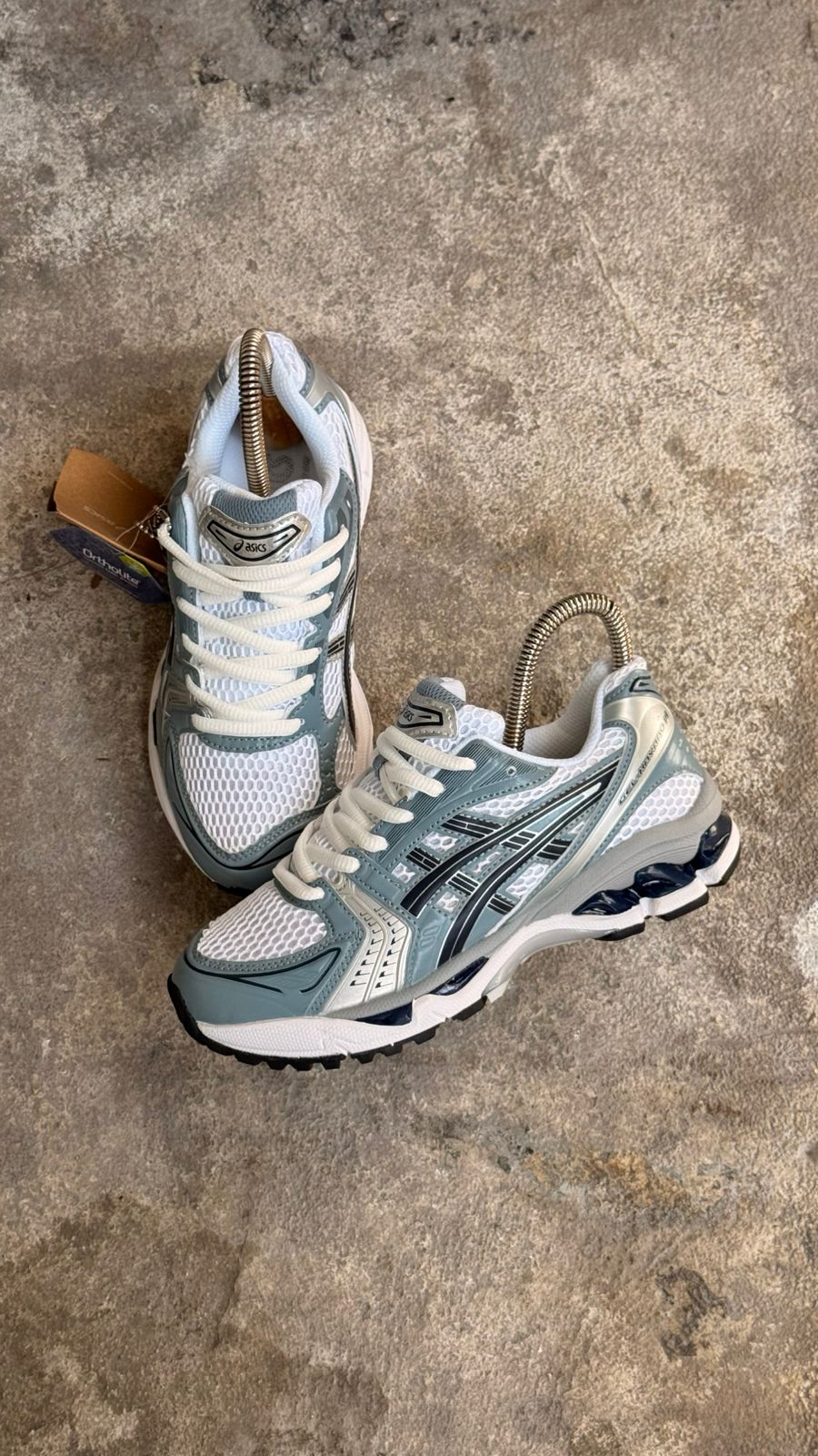 ASICS PLATA