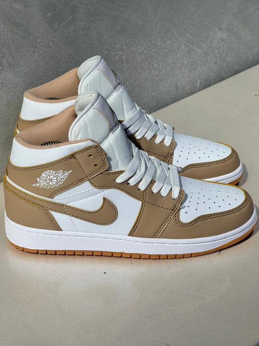 JORDAN RETRO 1 HIGH BLANCO PASTEL