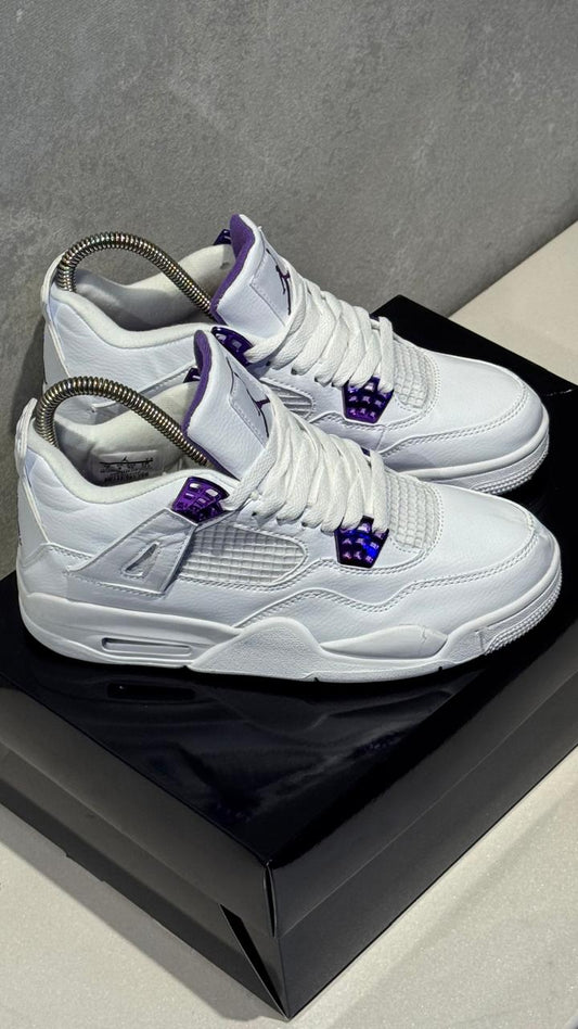 JORDAN RETRO 4 BLANCO MORADO