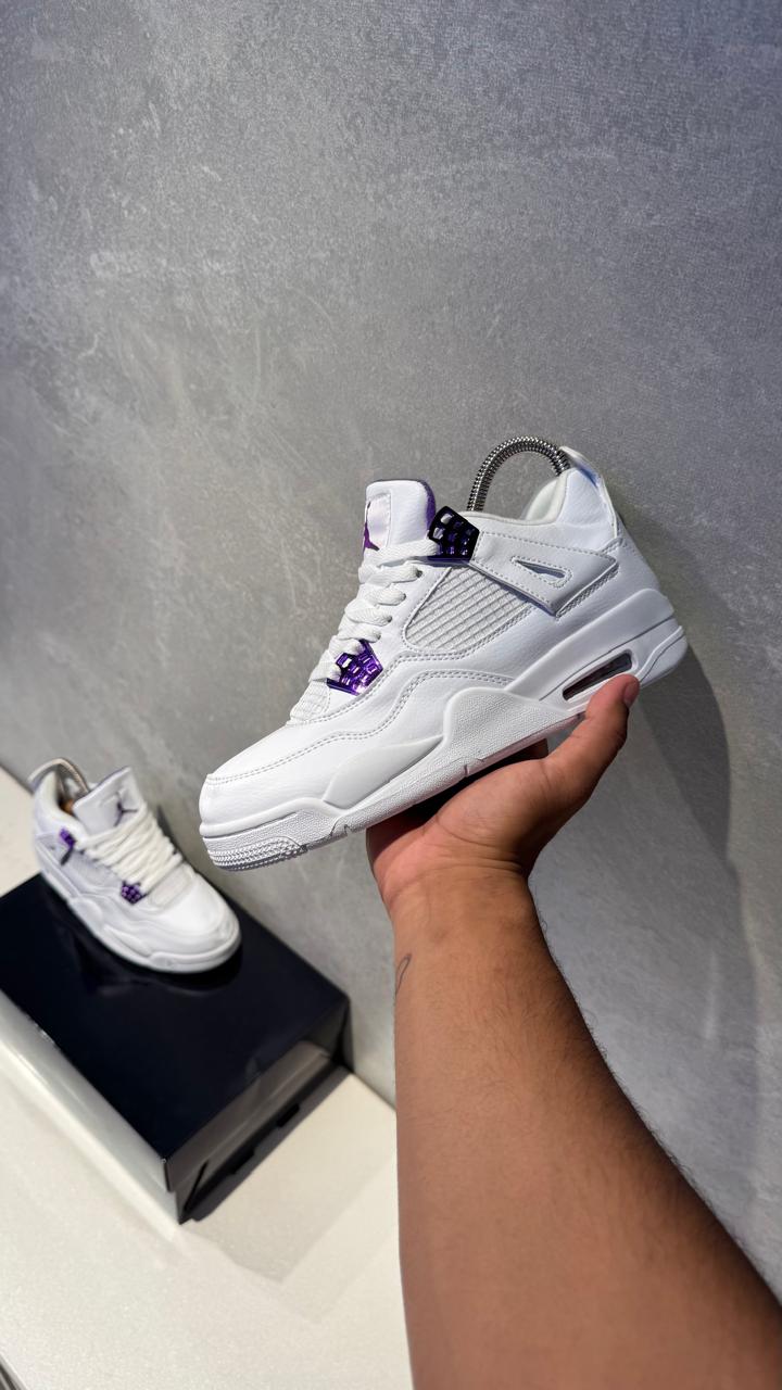 JORDAN RETRO 4 BLANCO MORADO