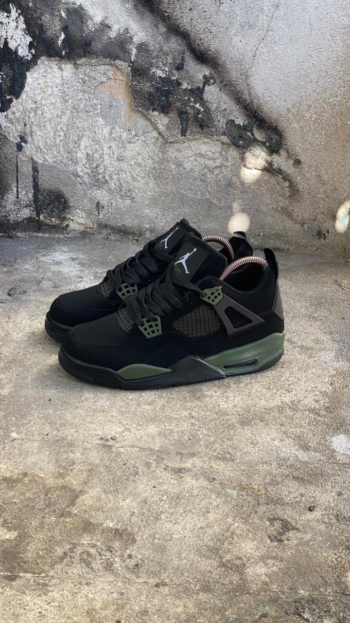 JORDAN RETRO 4 NEGRA VERDE MILITAR
