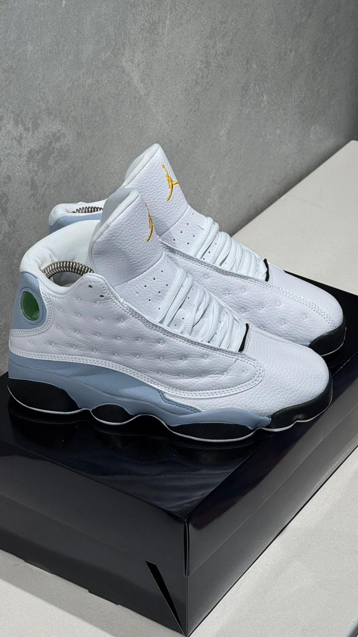 JORDAN RETRO 13 BLANCA AZUL MARINO