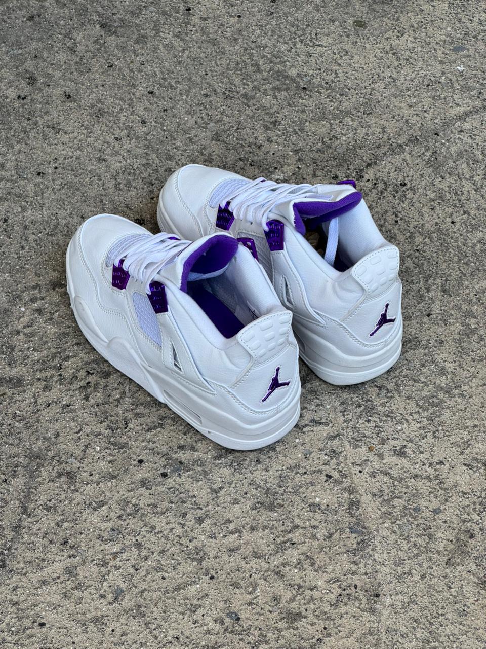 JORDAN RETRO 4 BLANCO MORADO