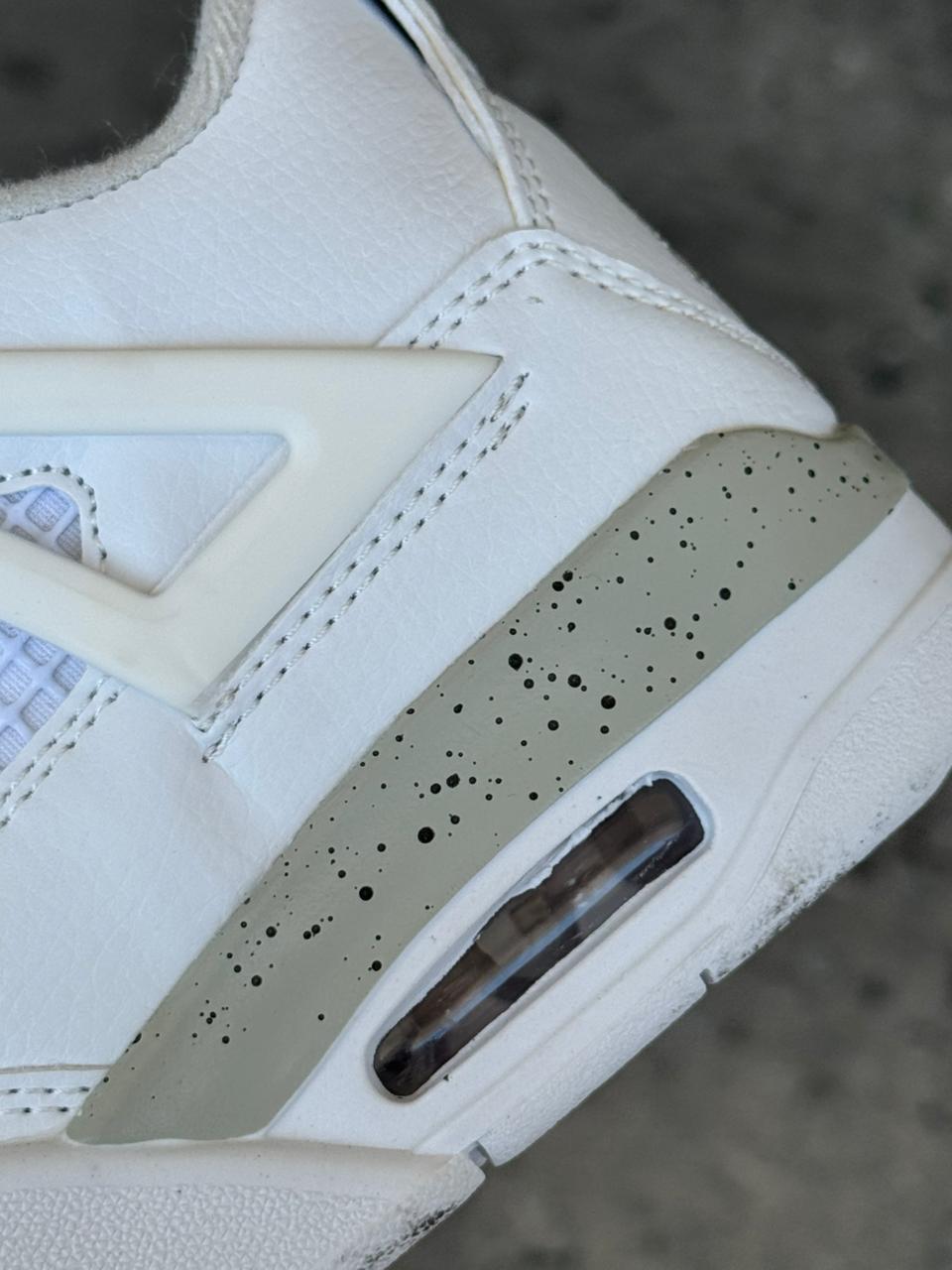 JORDAN RETRO 4 COOKIE
