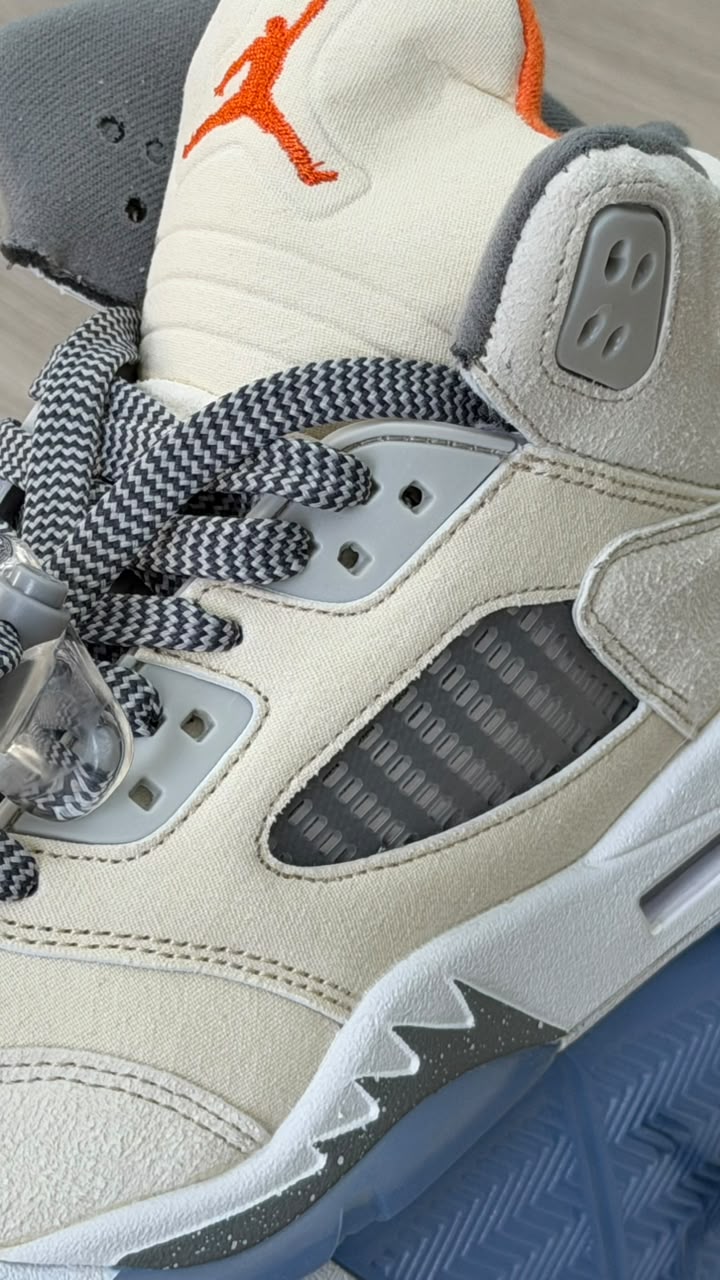 JORDAN RETRO 5 OG WHITE BLUE