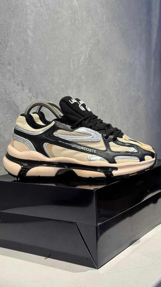 LACOSTE LOO3 BEIGE NEGRO