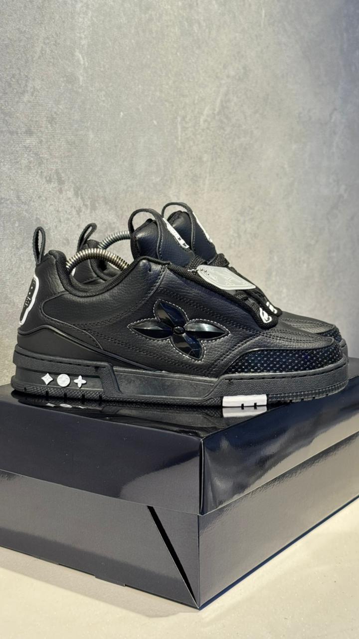 LOUIS VUITTON 1,1 NEGRO