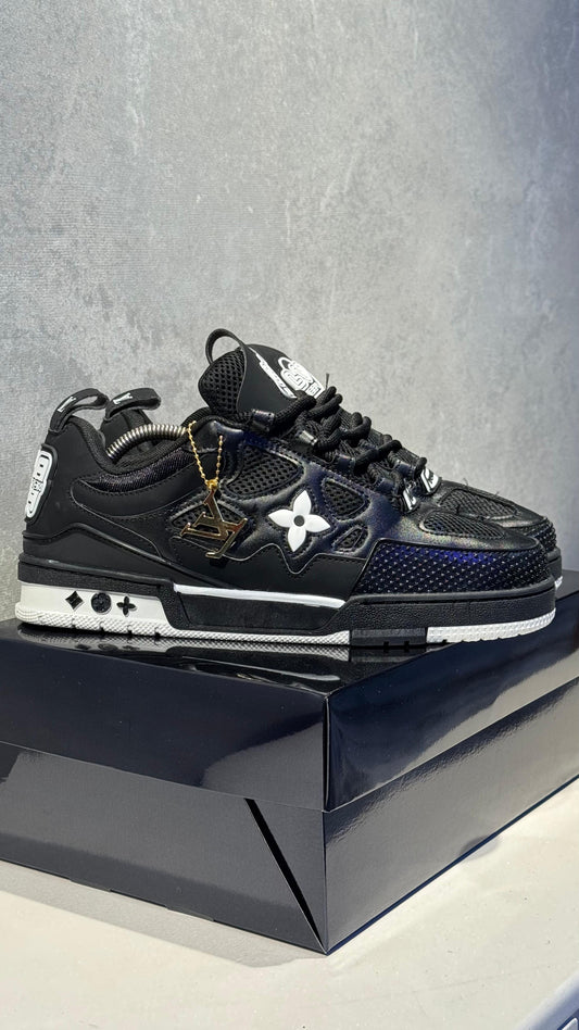 LOUIS VUITTON NEGRO BLANCO