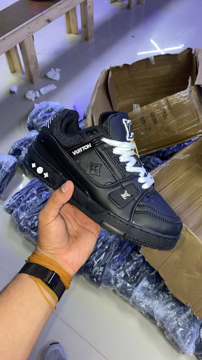 LOUIS VUITTON NEGRO CORDON BLANCO