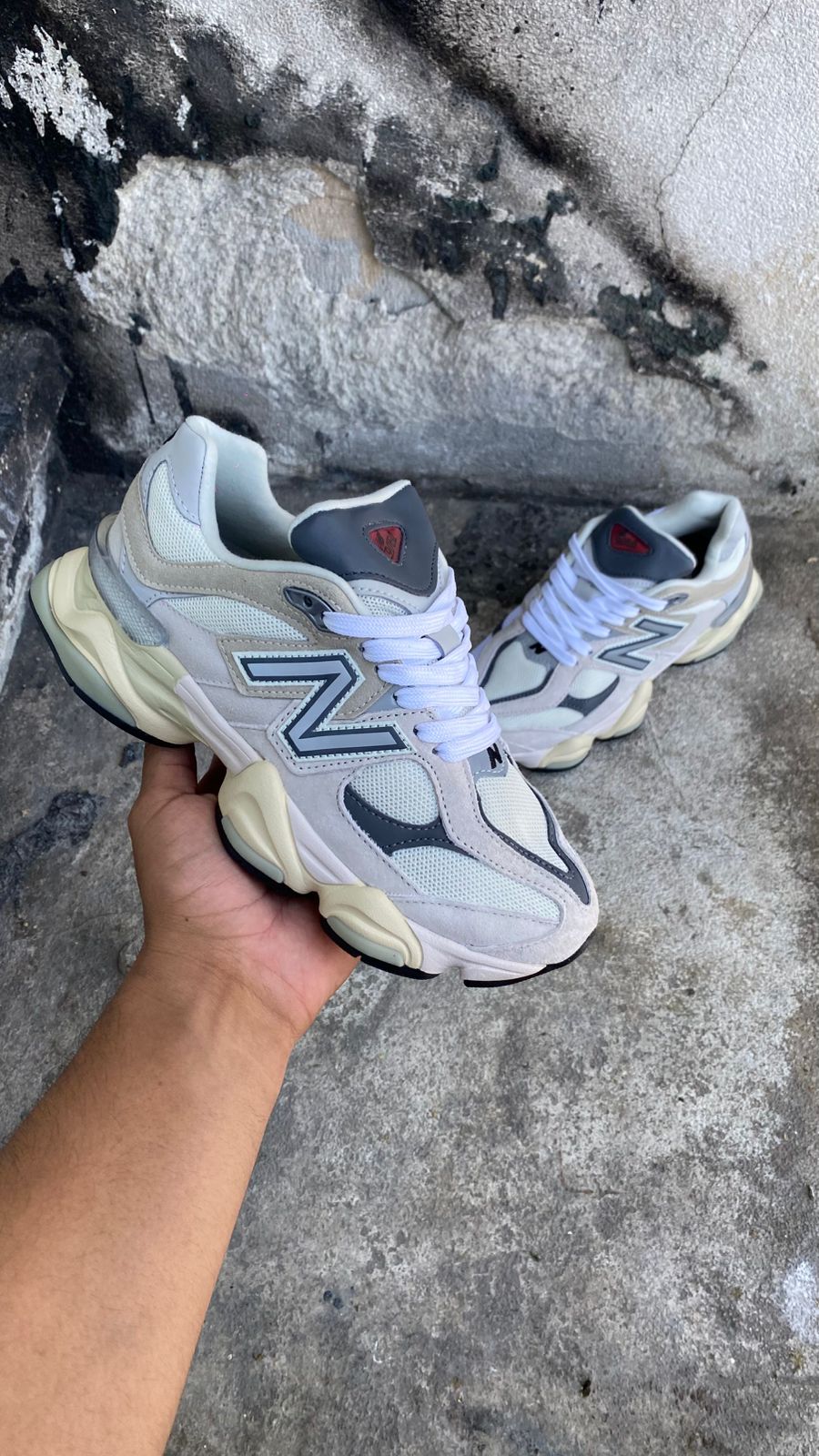 NEW 9060 BEIGE GRIS